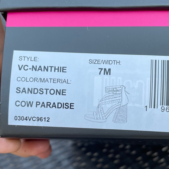 Vince Camuto Nanthie, Sandstone 7 - Picture 8 of 12